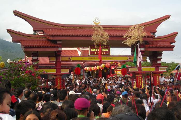 Chinese temple in Bitung on Chinese New Year 2008