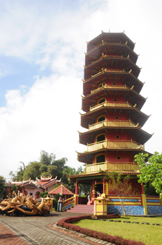 Pagoda in Tomohon